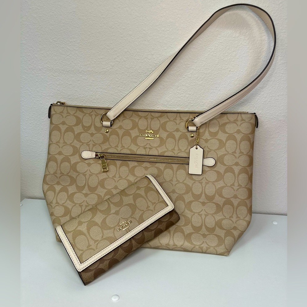 Coach Signature Gallery Shoulder Bag & Wallet, Light Khaki/Chalk Style: F79609